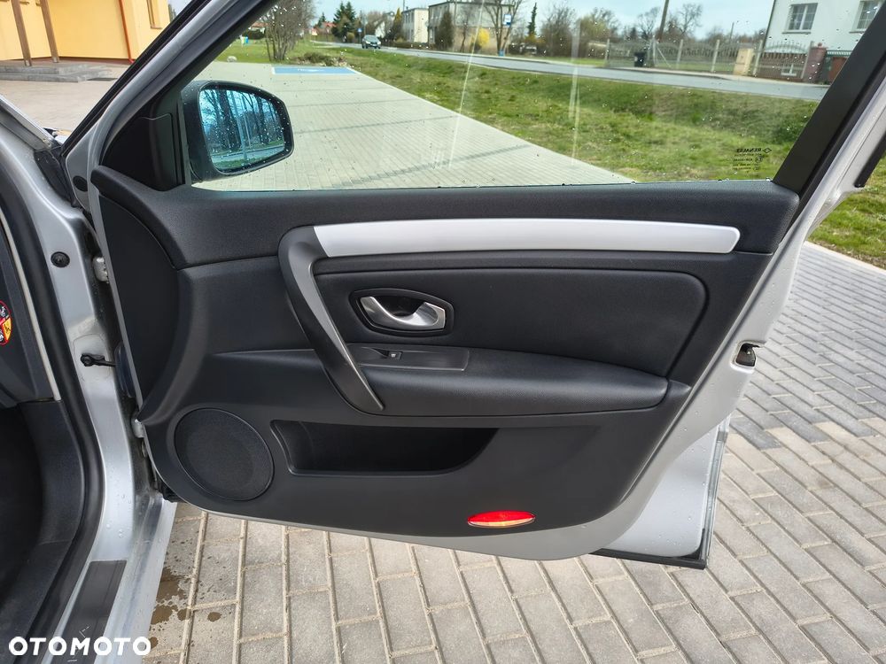 Renault Laguna 2.0 16V Dynamique - 13