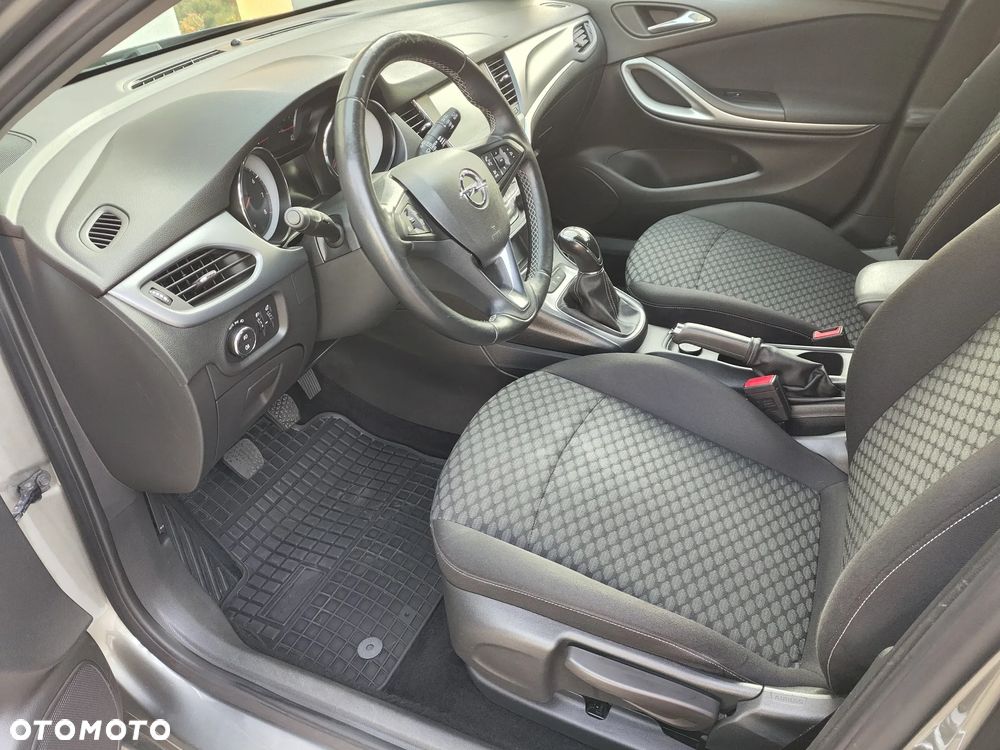 Opel Astra - 13