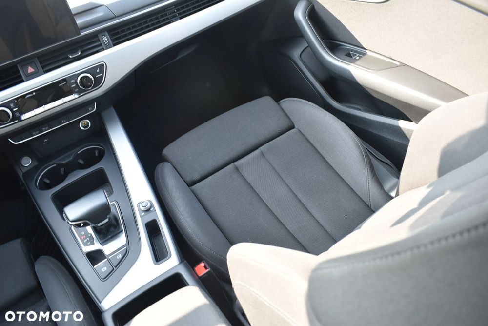 Audi A4 Avant 35 TDI mHEV S tronic - 20