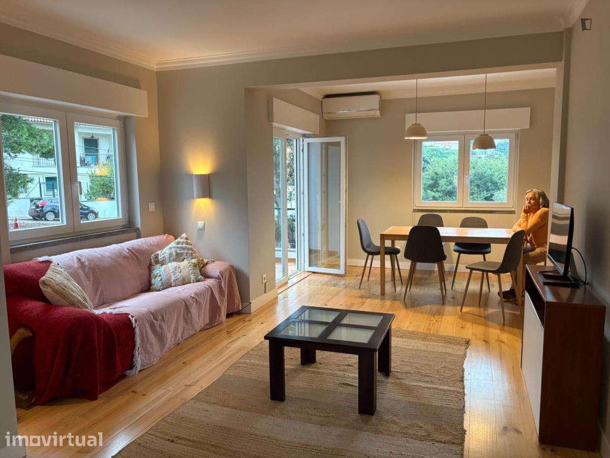 Casa com 2 quartos - localizado em Caxias Lisbon - Grande imagem: 2/12