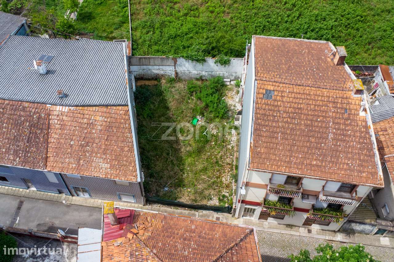 Terreno com licença para construção, junto ao Parque Oriental do Po... - Grande imagem: 2/29