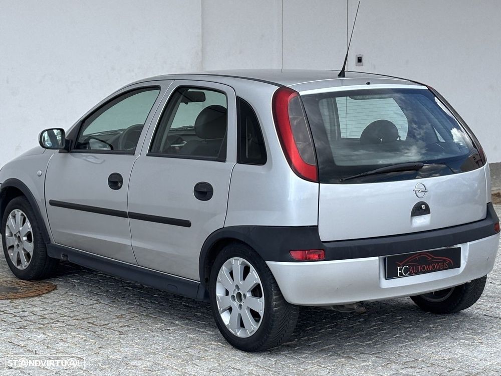 Opel Corsa - 18