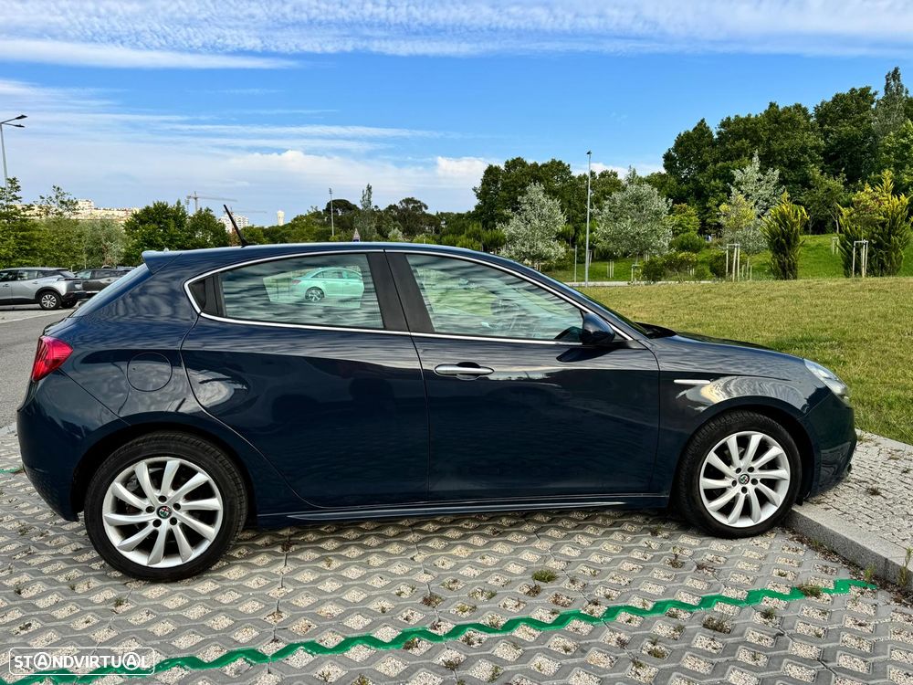 Alfa Romeo Giulietta 1.6 JTDM Super TCT - 12