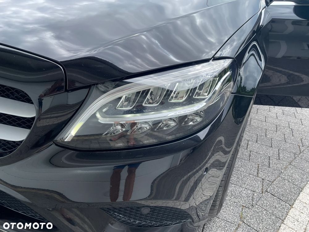 Mercedes-Benz Klasa C 200 d 9G-TRONIC Avantgarde - 12