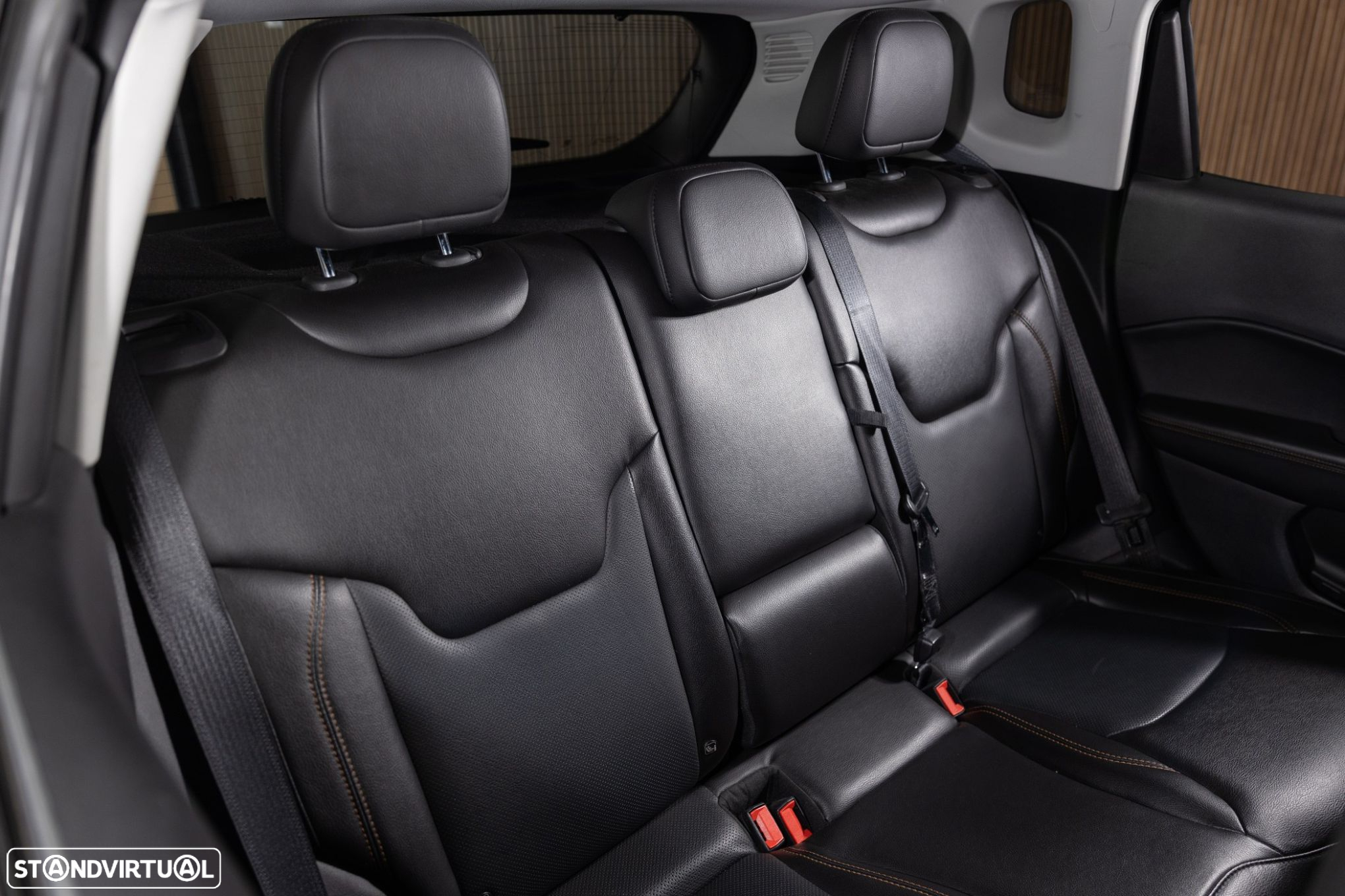 Jeep Compass 1.6 M-Jet Limited - 18