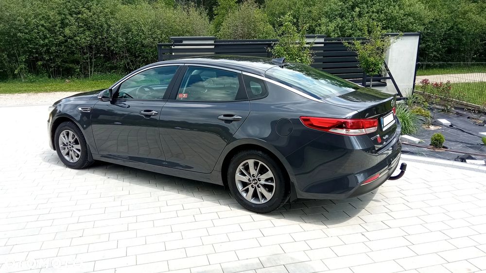 Kia Optima - 6