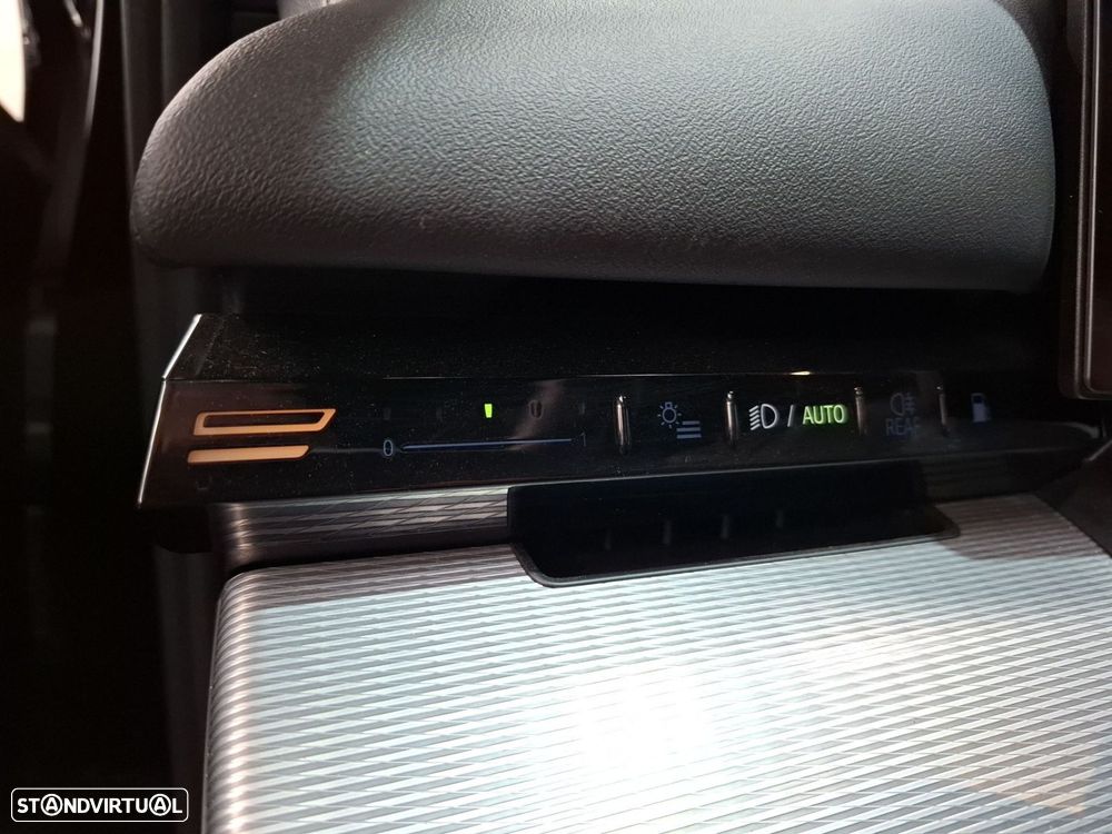 BMW 530 e Pack Desportivo M - 18