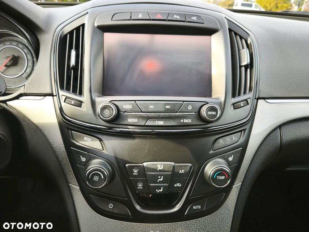 Opel Insignia - 18