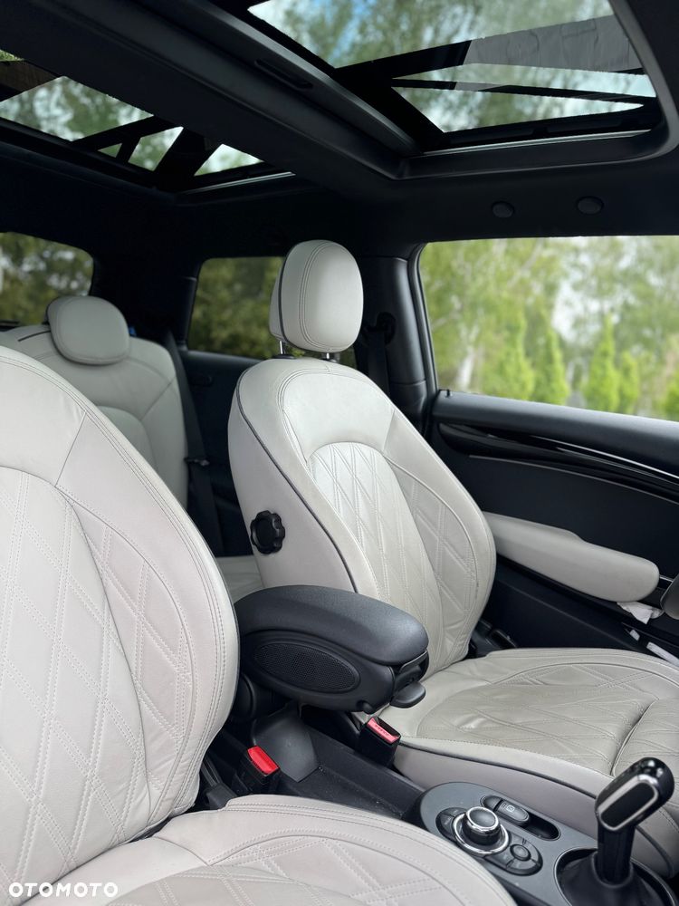 MINI John Cooper Works sport - 9