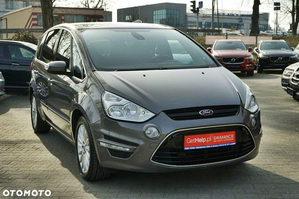 Ford S-Max - 12
