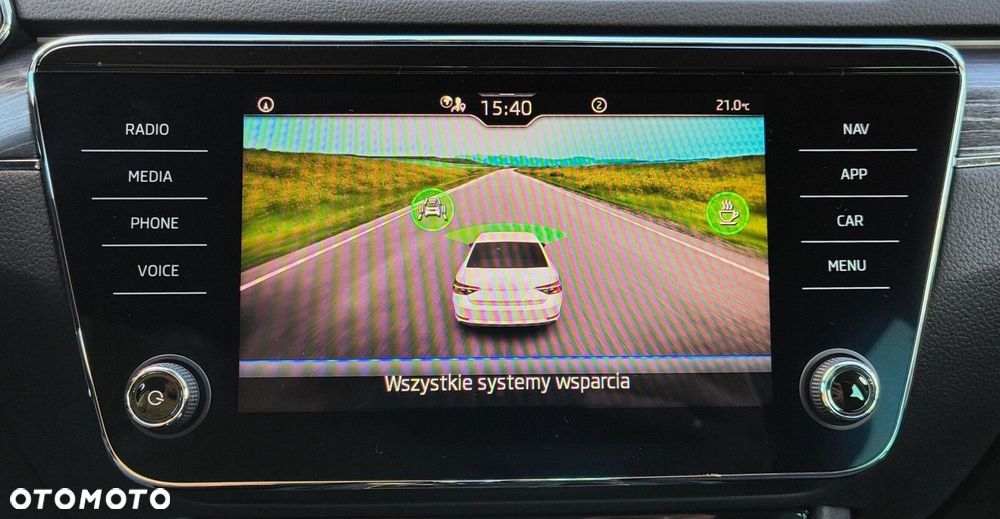 Skoda Superb 2.0 TSI Style DSG - 19