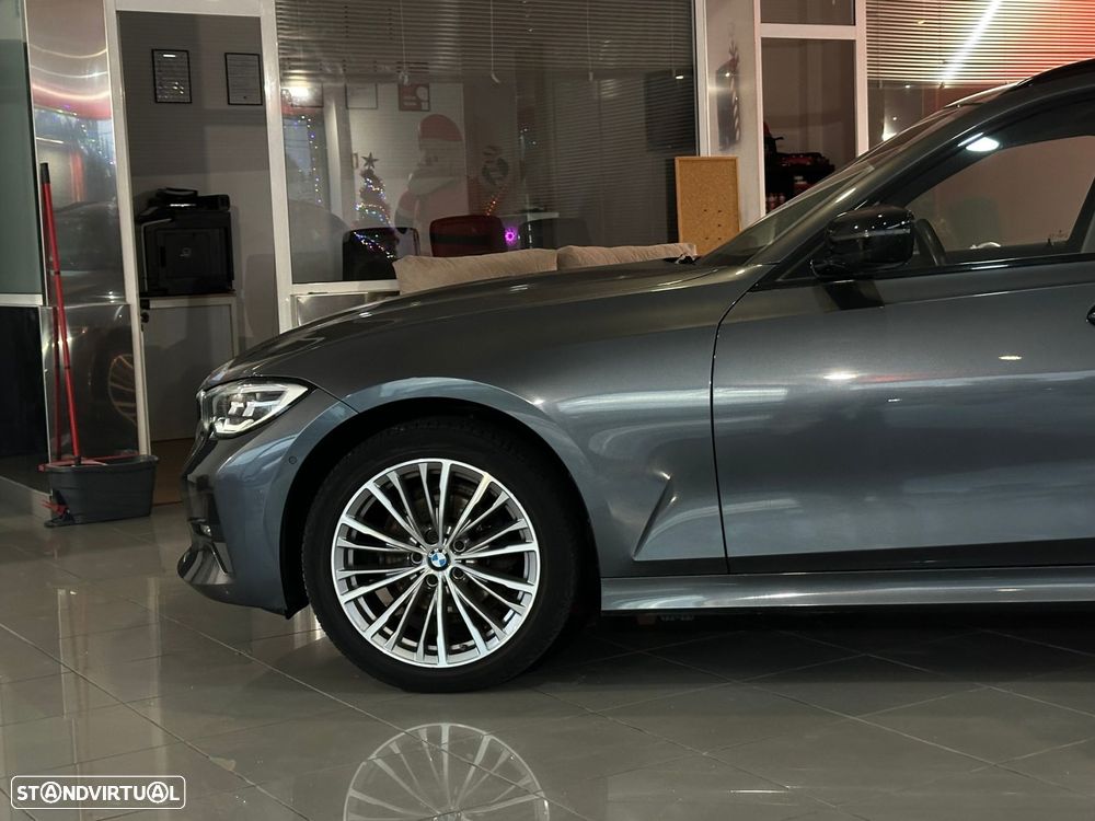 BMW 318 d Touring Line Luxury Auto - 6