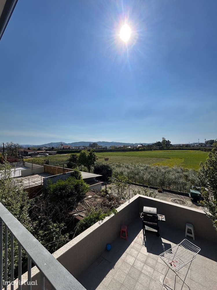 T2 Novo c/Cozinha Equipada,Varandas, Suíte, Ar condicionado, em Braga. - Grande imagem: 3/22