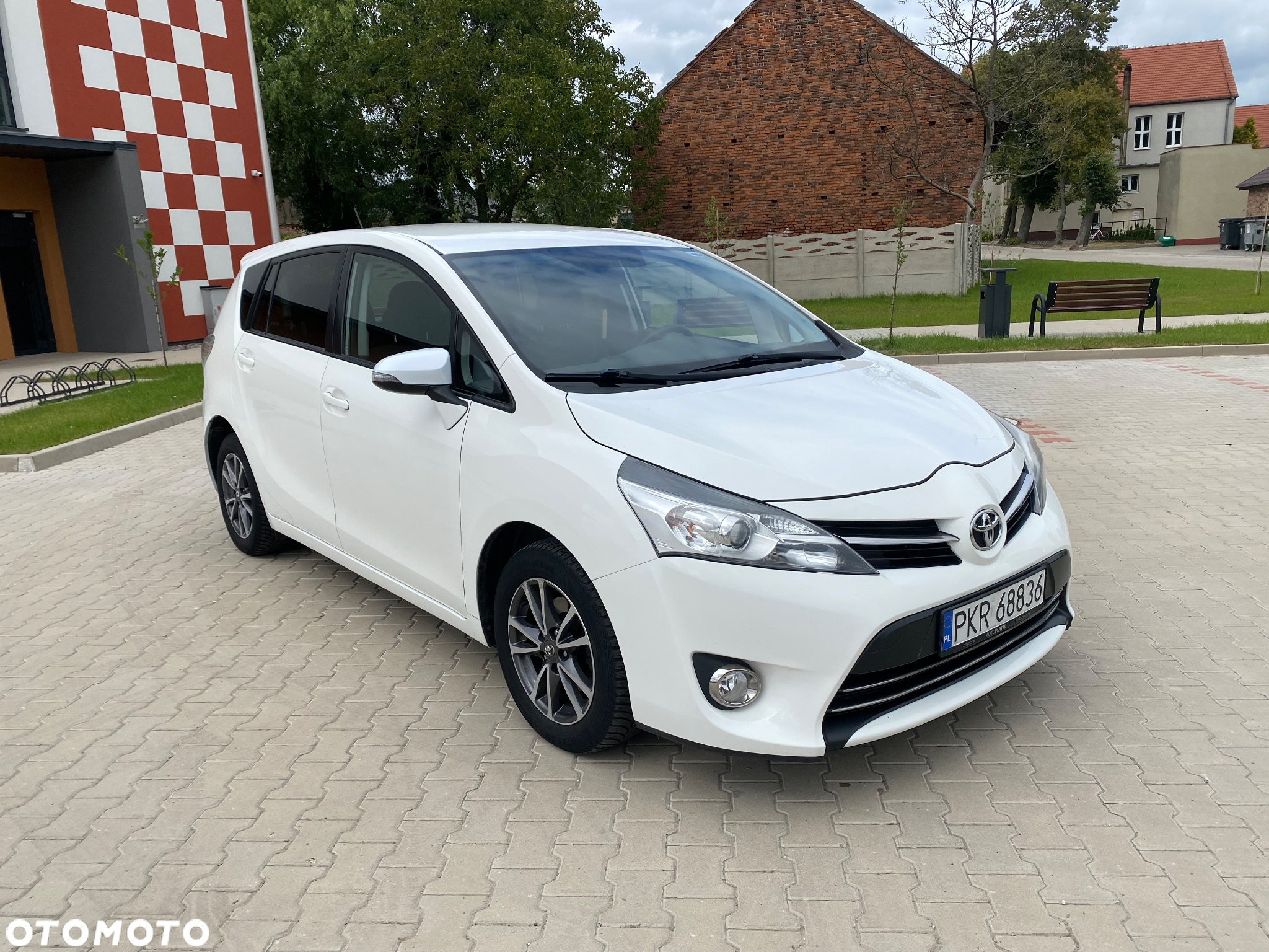 Toyota Verso 1.6 D-4D 5-Sitzer Start/Stop - 2