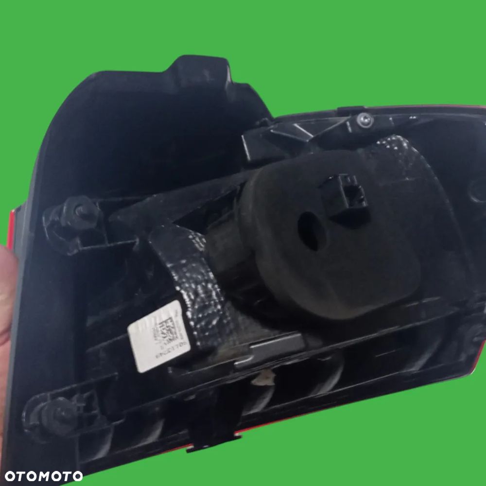 LAMPA TYLNA LEWA VW GOLF VII SPORTSVAN 510945095T - 2