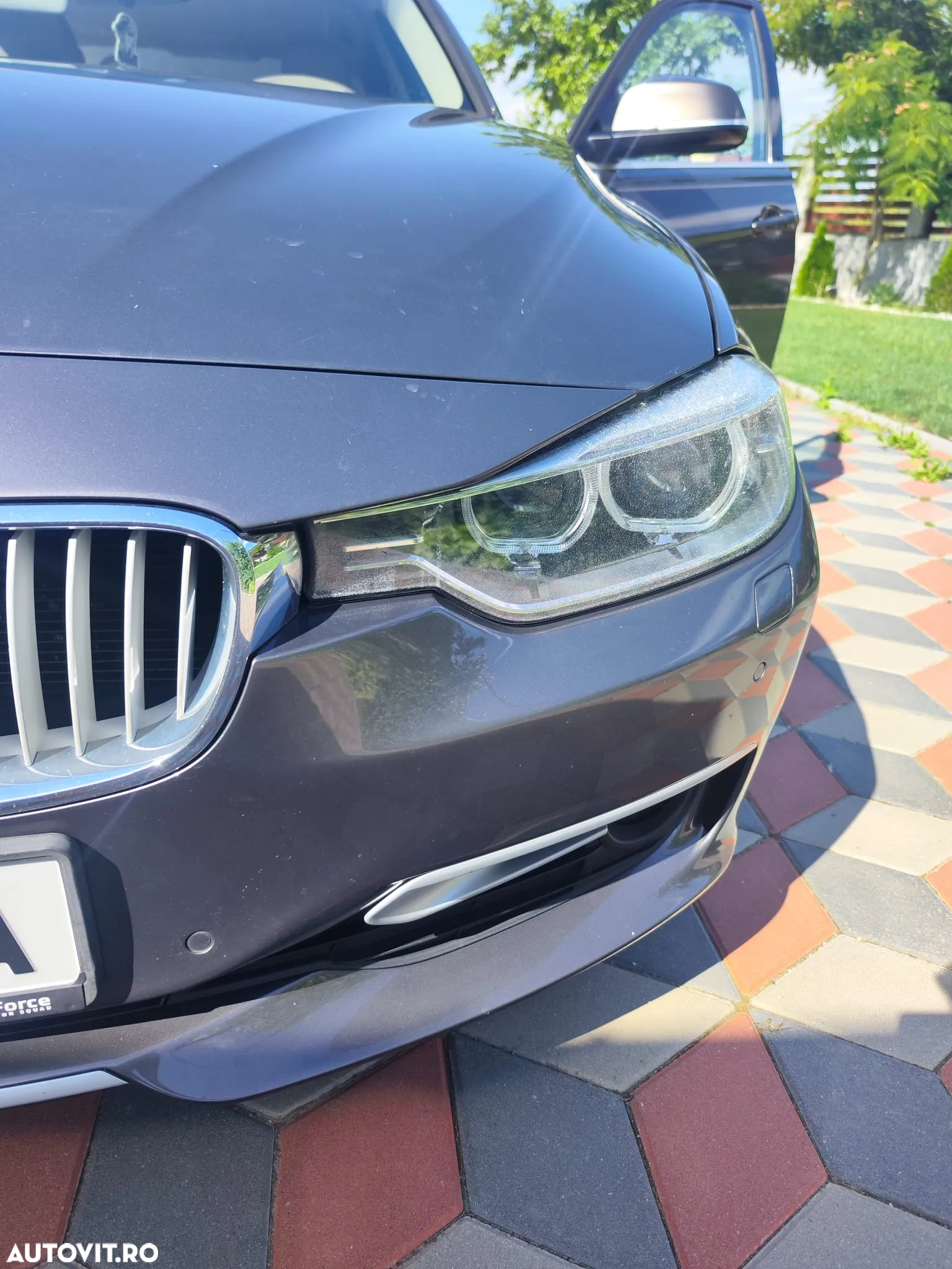 BMW Seria 3 316i Touring - 5