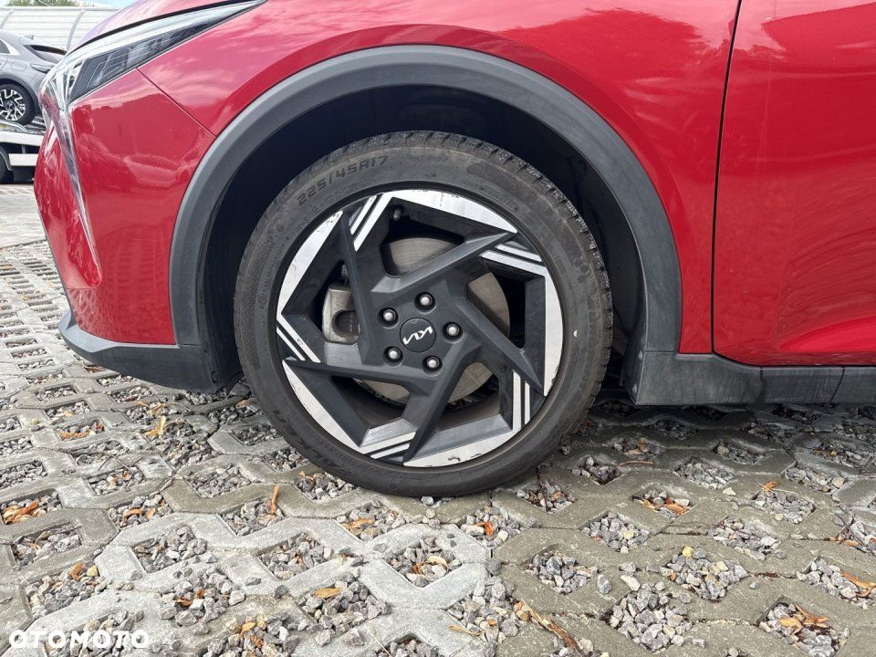 Kia K4 - 25