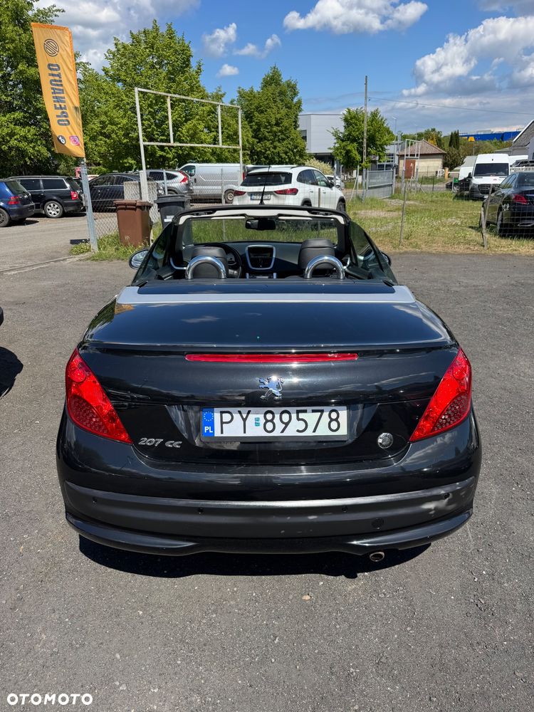Peugeot 207 CC - 8