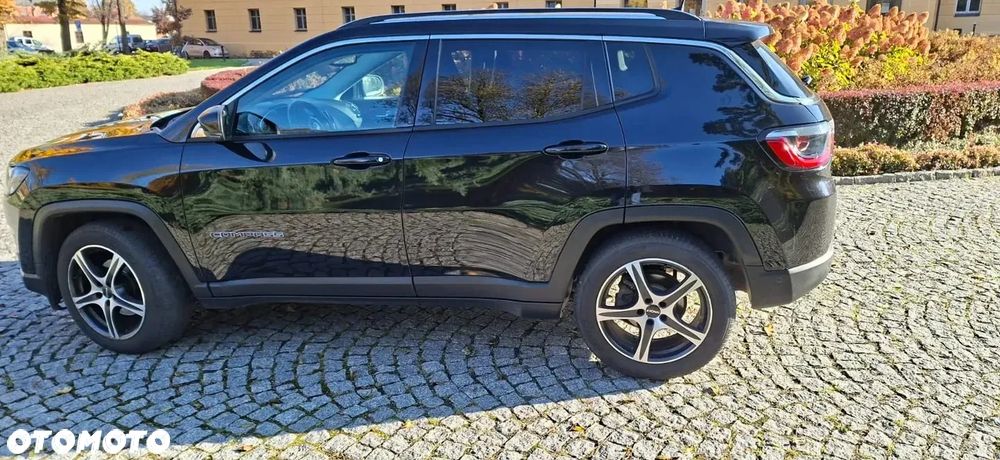 Jeep Compass 1.3 TMair Limited FWD S&S DDCT - 4
