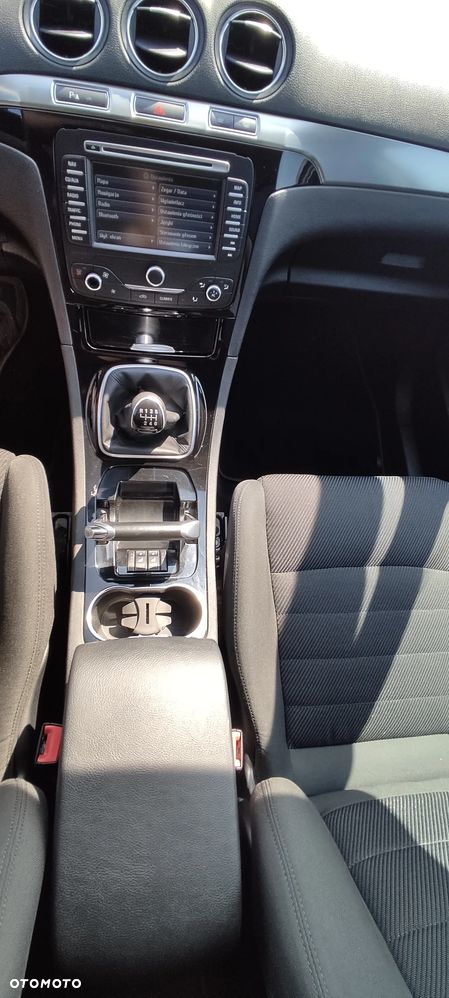 Ford S-Max 2.0 TDCi DPF Champions Edition - 19