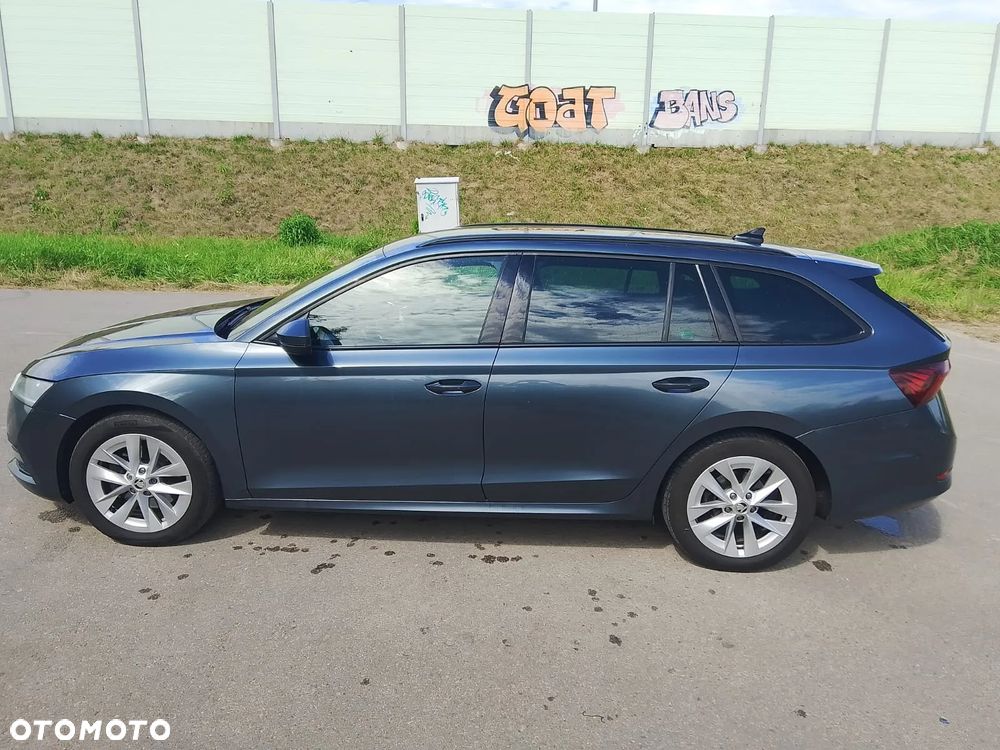 Skoda Octavia 2.0 TDI 4x4 Ambition DSG - 10