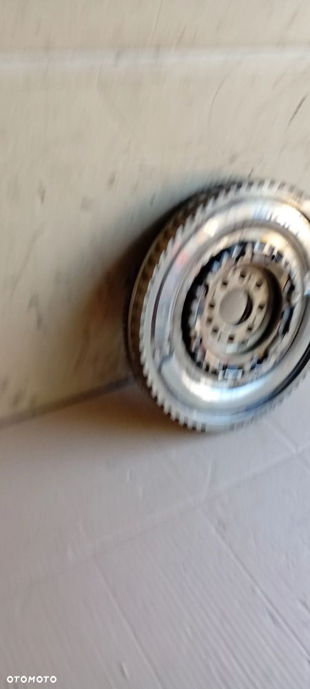 Koło dwumasowe dwumasa sprzęgło Hyundai i40 Lift 1.7 CRDI 23200-2A405 - 2