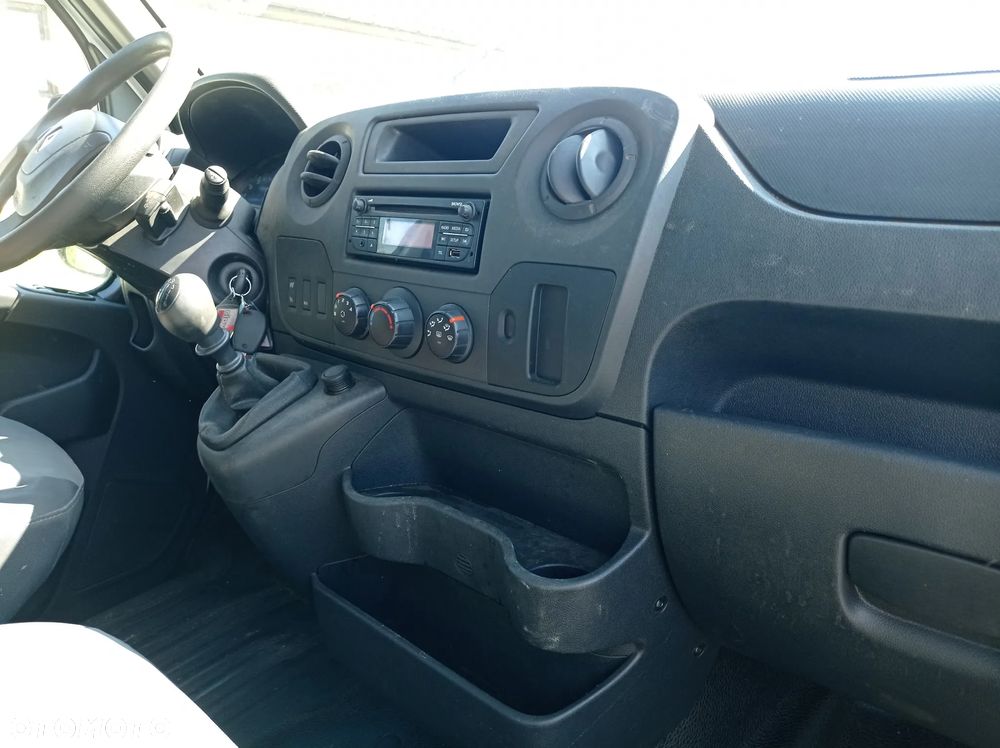 Renault MASTER L3H2 2.3 135 KM 7 OSÓB - 9