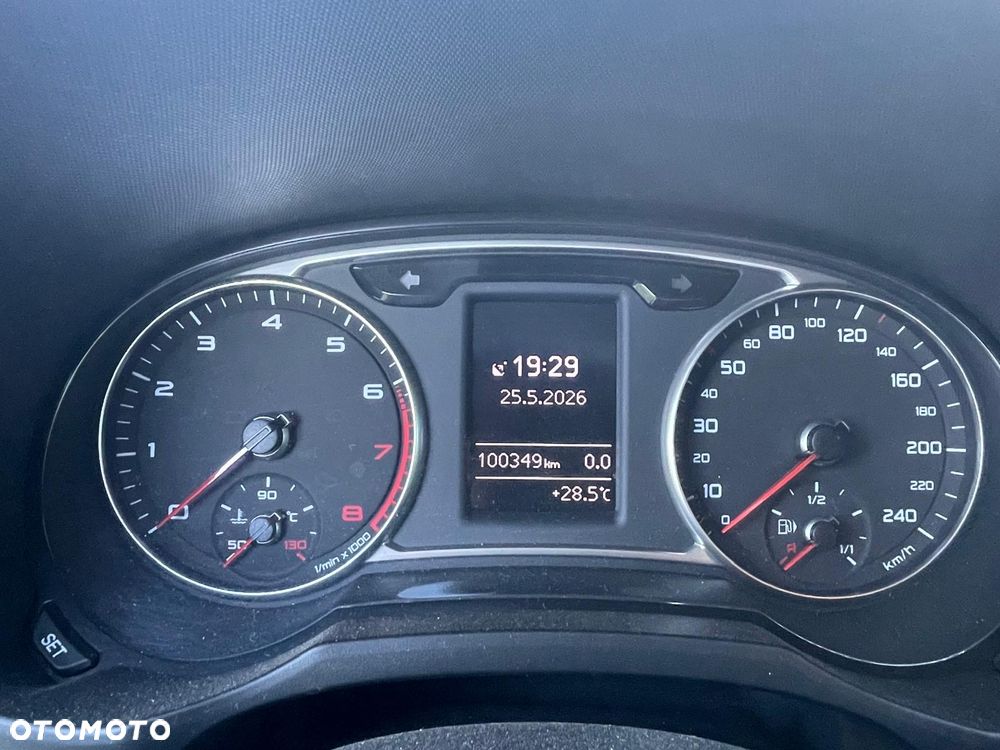 Audi A1 3-drzwiowe 1.0 TFSI ultra design - 14