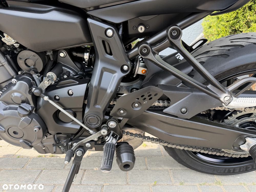Yamaha MT - 32