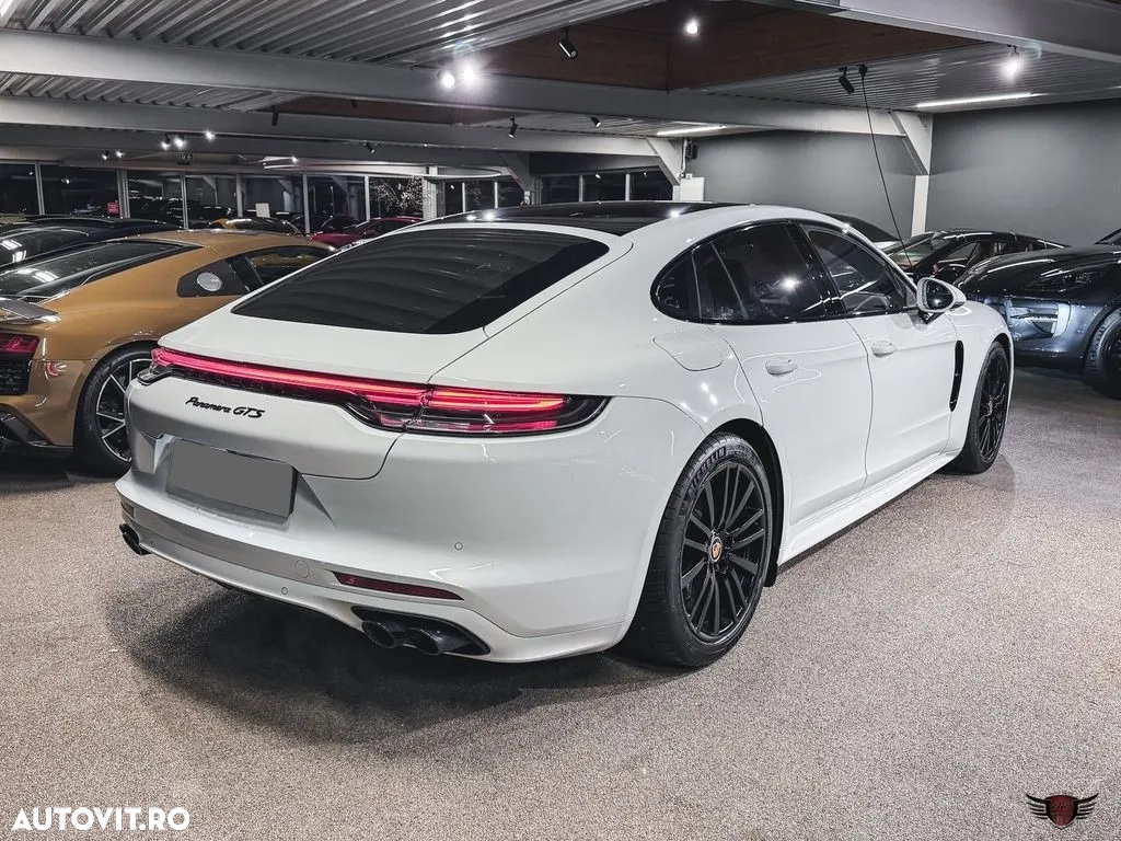 Porsche Panamera GTS - 5