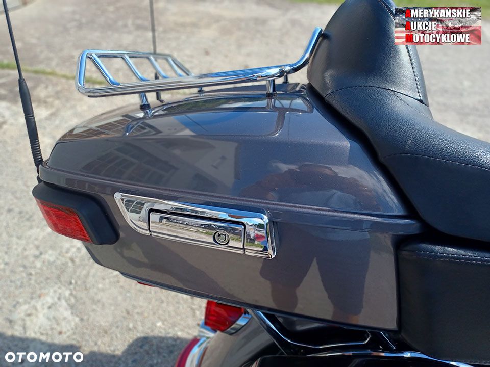 Harley-Davidson Touring Electra Glide - 13