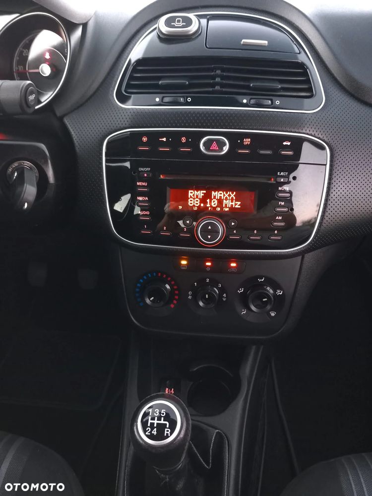 Fiat Punto Evo 1.4 8V More Start&Stopp - 27