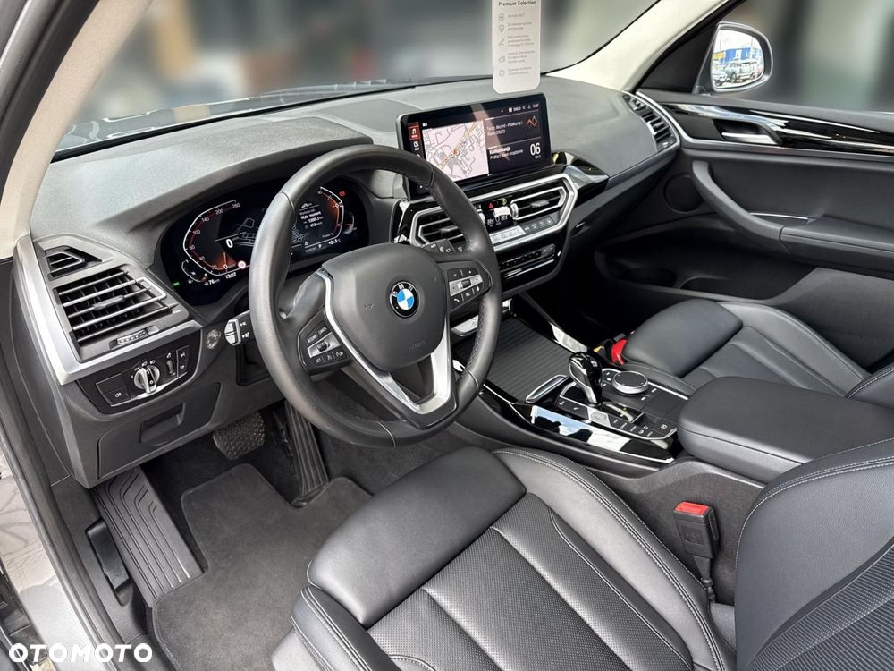 BMW X3 xDrive20i mHEV - 10