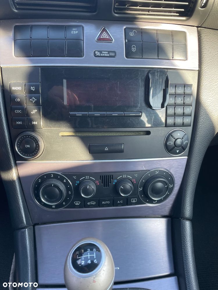 Mercedes-Benz Klasa C 220 CDI Classic DPF - 13