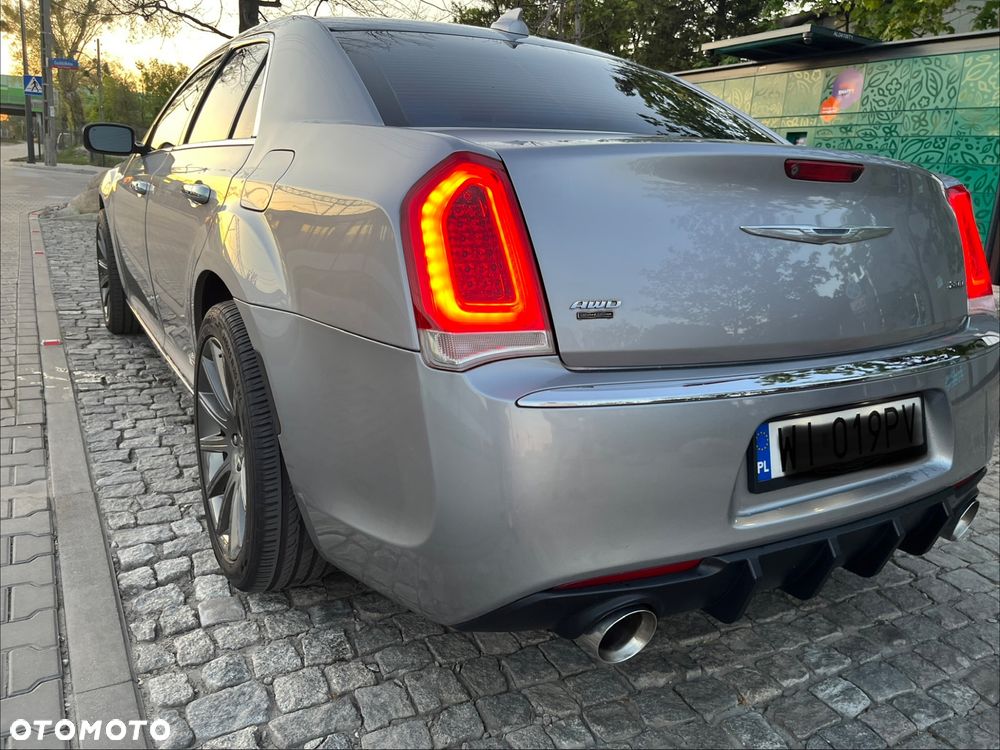 Chrysler 300C 3.5 V6 AWD - 8