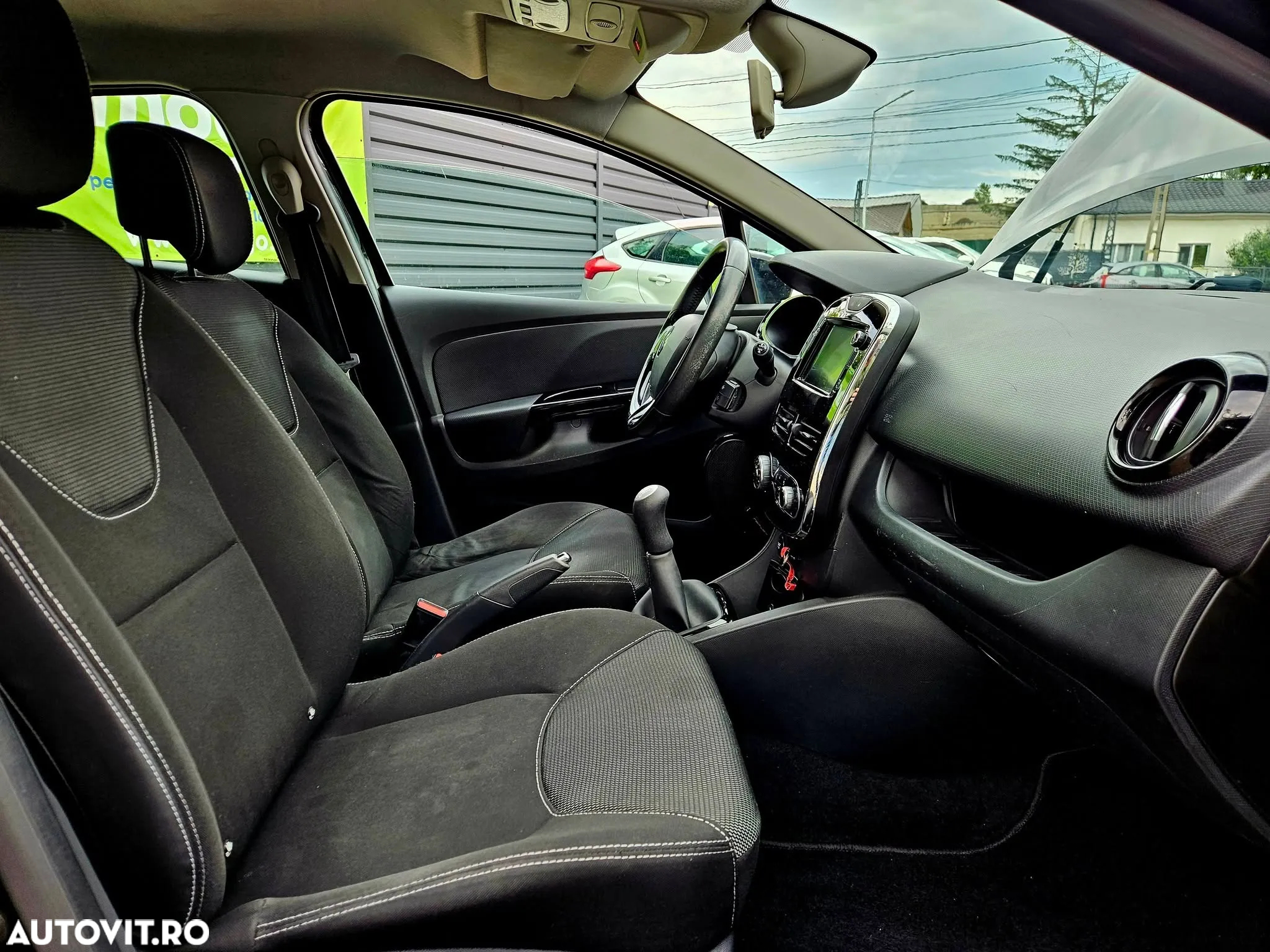 Renault Clio 1.5 dCi 75 Expression - 5