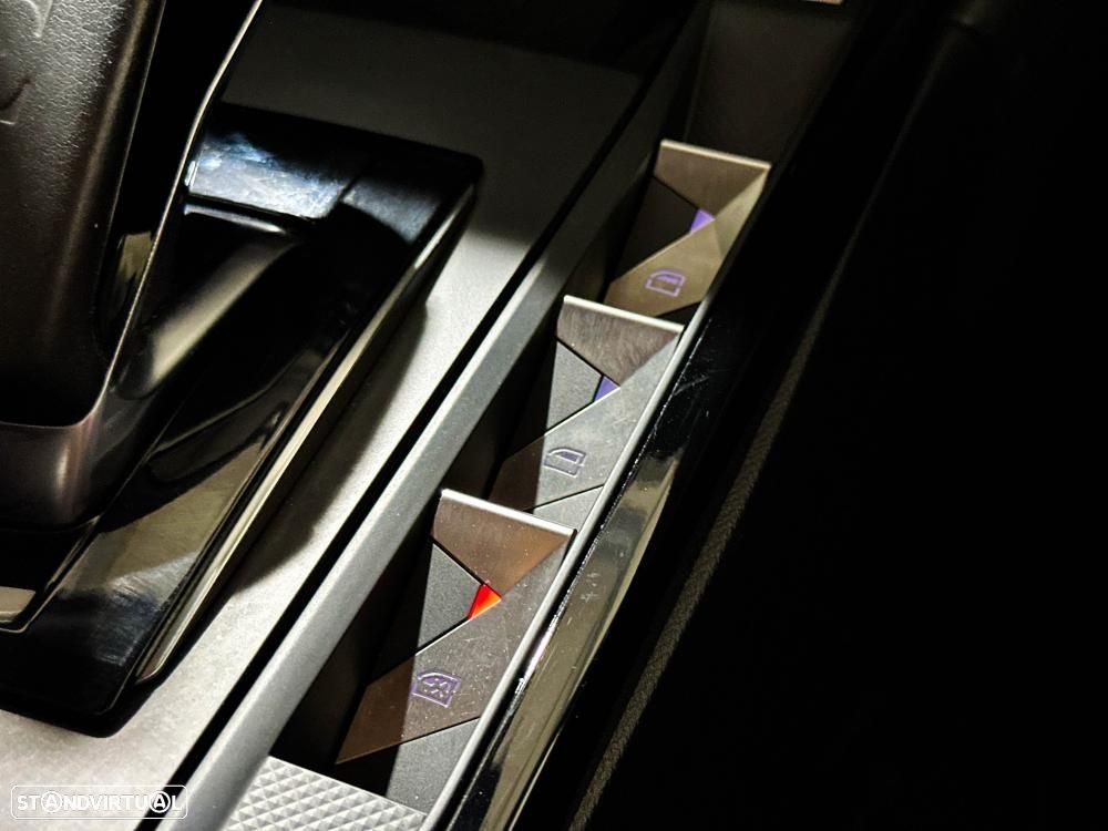 DS DS3 Crossback E-TENSE PERFORMANCE LINE + - 40