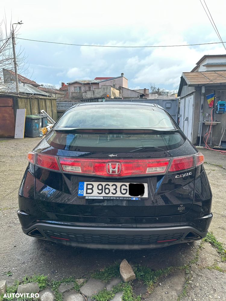Honda Civic 1.8 SOHC i-VTEC MT GT - 5