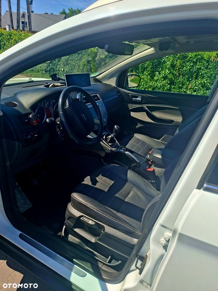 Ford Kuga 2.0 TDCi Titanium S - 8