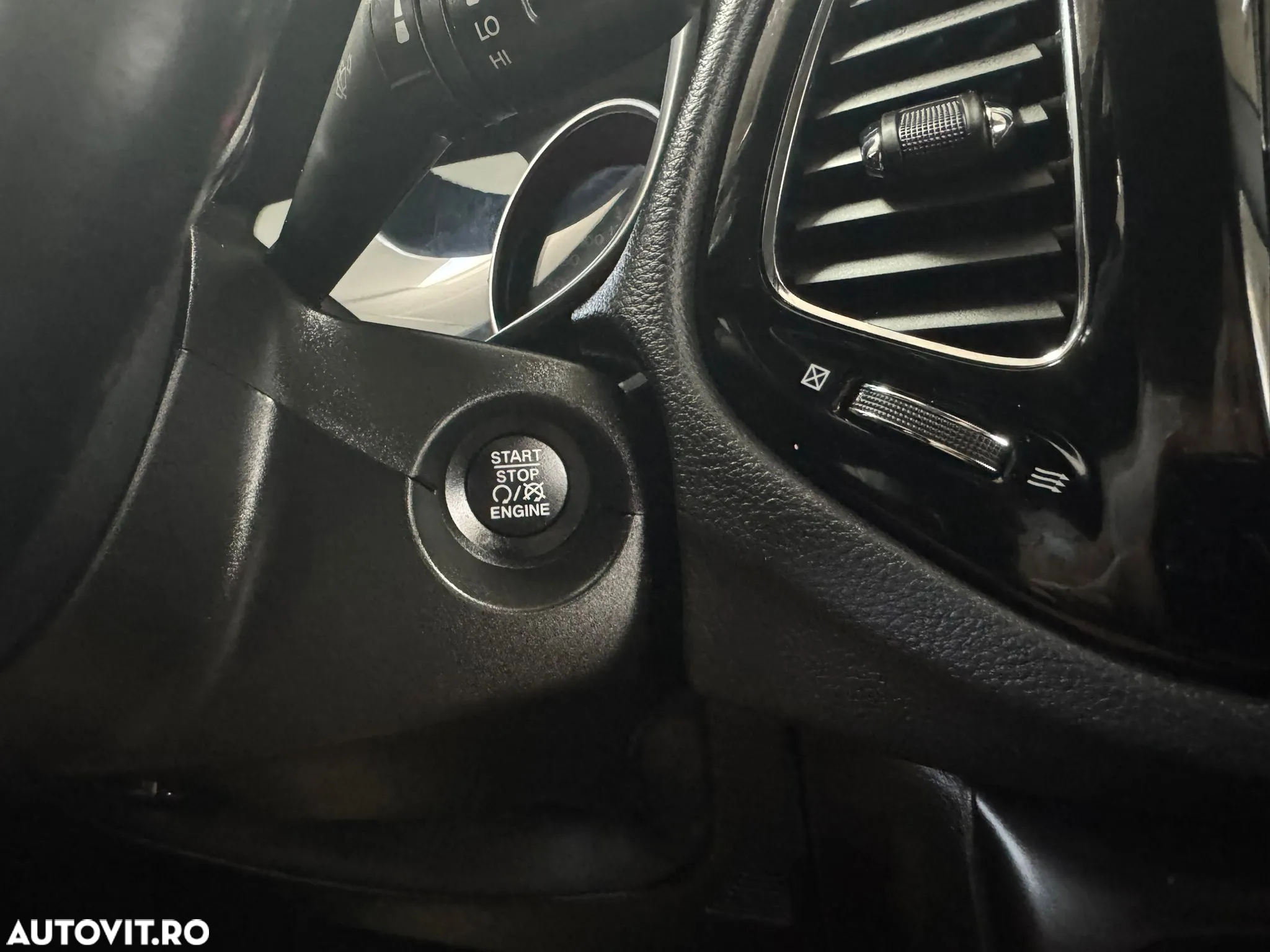 Jeep Compass 2.0 M-Jet 4x4 AT Limited - 33