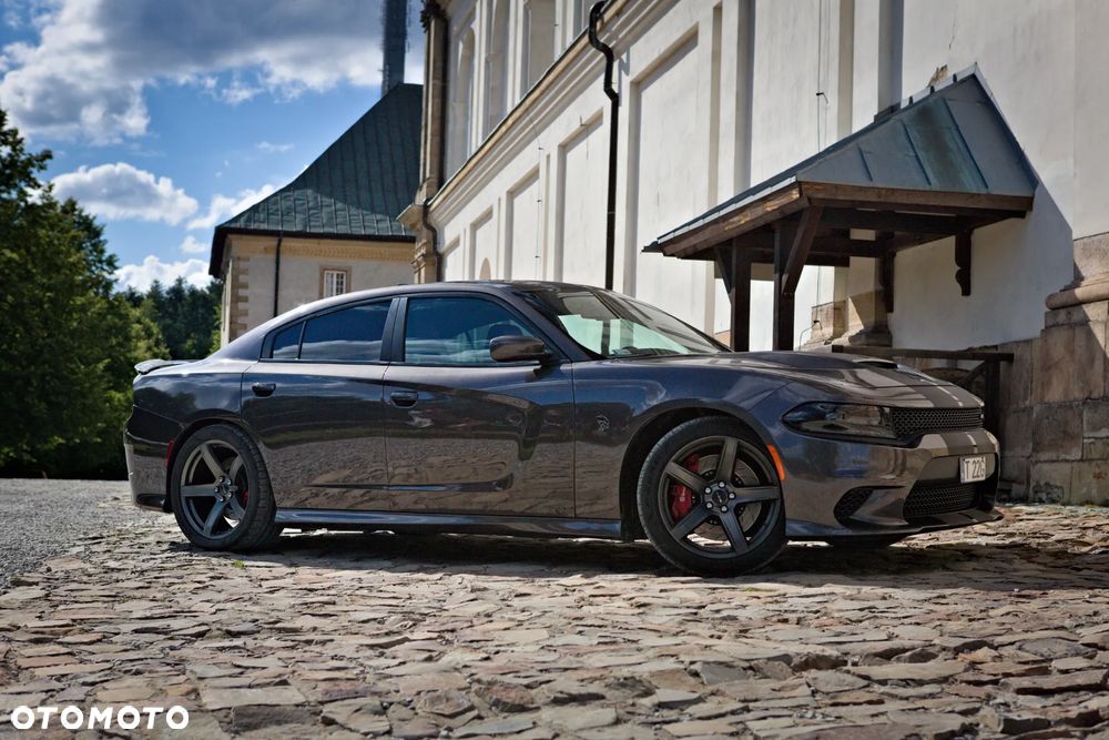 Dodge Charger Automatik SRT Hellcat - 18