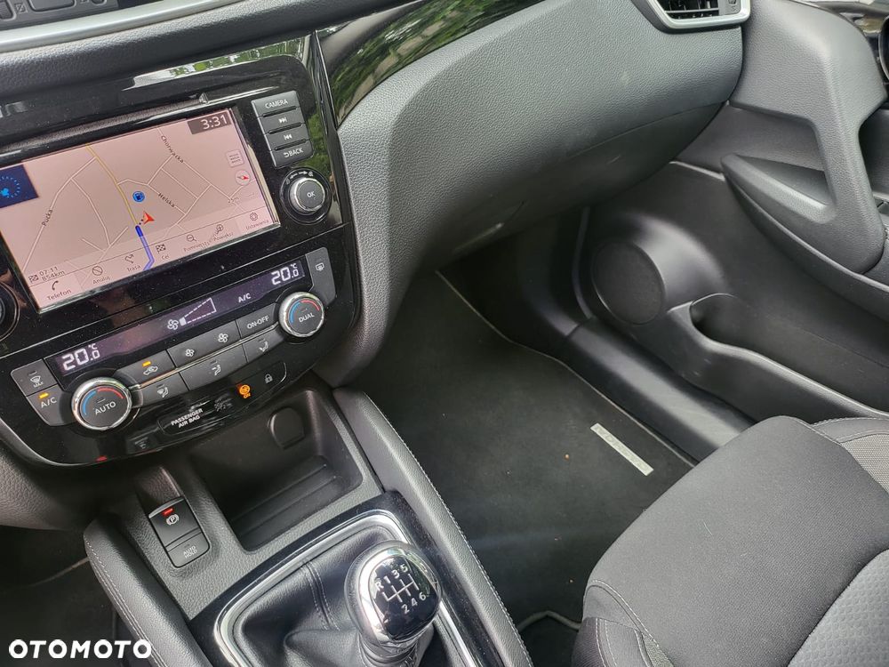 Nissan Qashqai 1.3 DIG-T N-WAY - 21