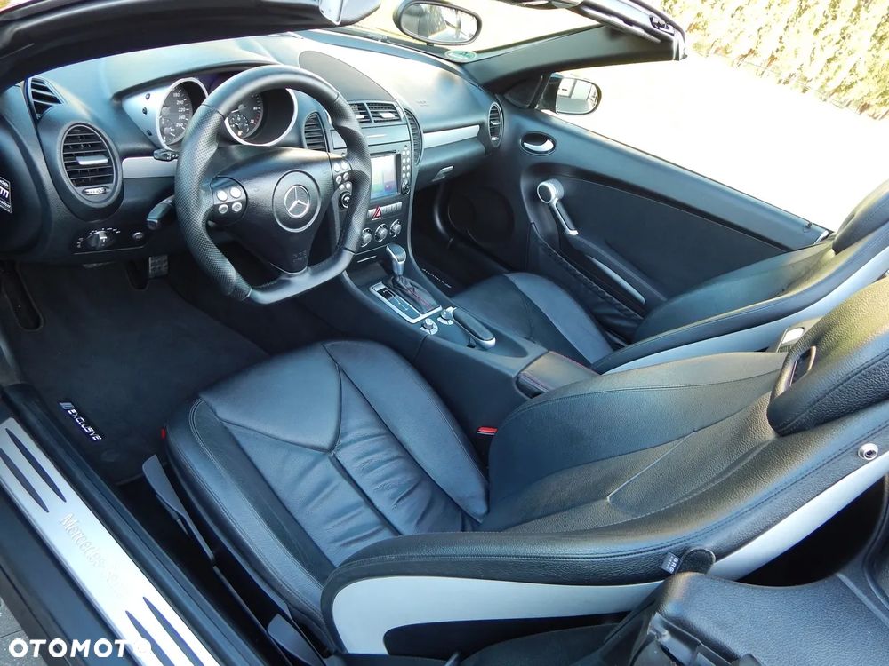 Mercedes-Benz SLK 300 7G-TRONIC - 17