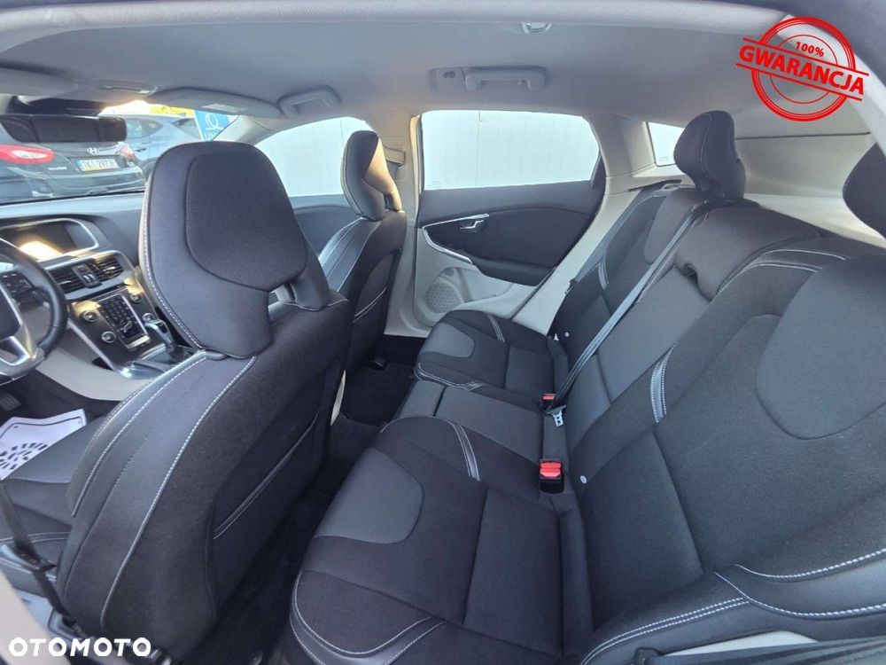 Volvo V40 D2 Drive-E Ocean Race - 20
