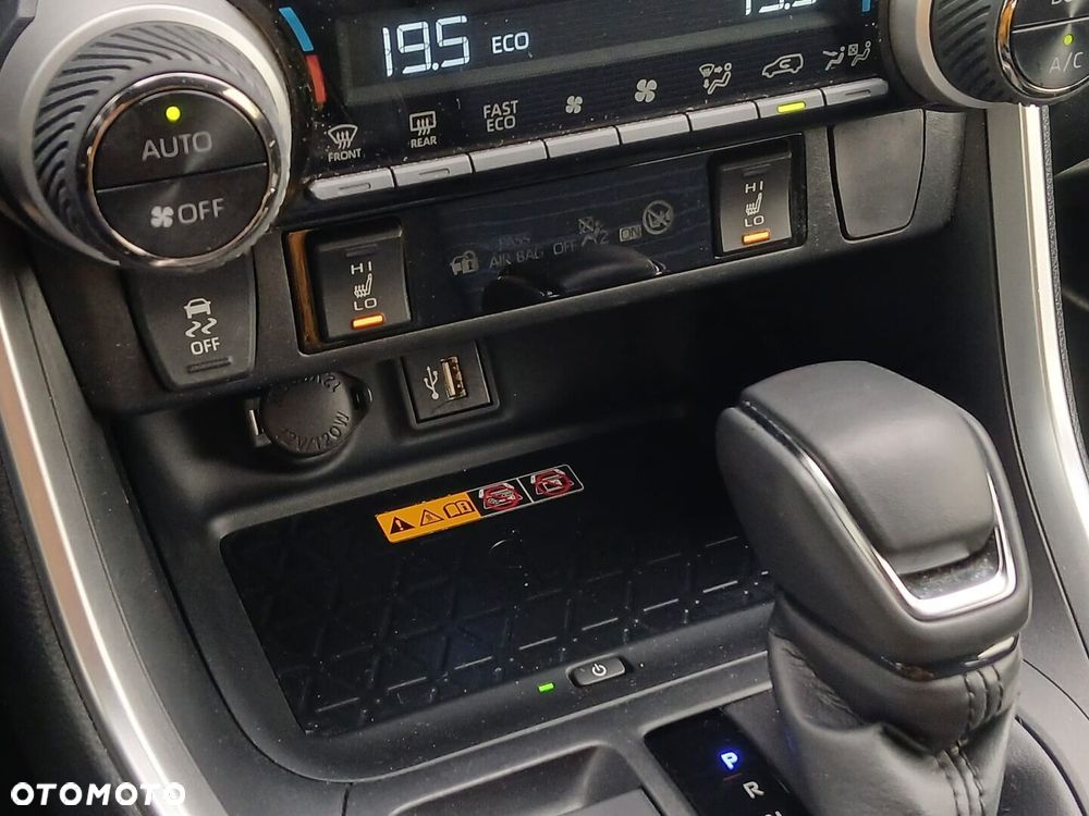 Toyota RAV4 2.5 Hybrid Selection 4x2 - 23