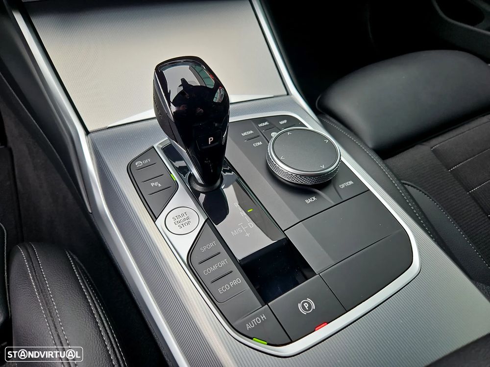 BMW 320 d Line Sport Auto - 31