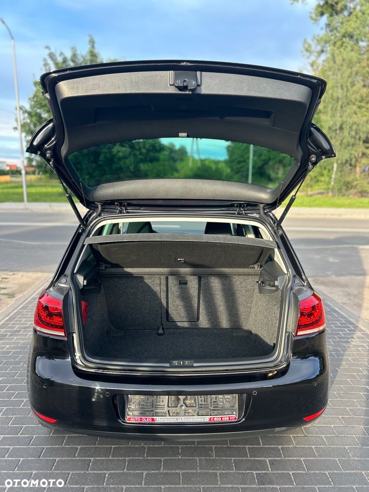 Volkswagen Golf 1.2 TSI DSG Team - 23