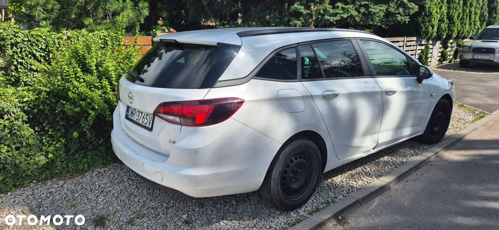 Opel Astra 1.6 CDTI Sport - 15
