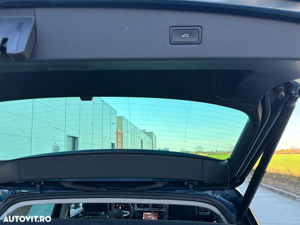 Volkswagen Tiguan ver-2-0-tdi-dsg-elegance - 25