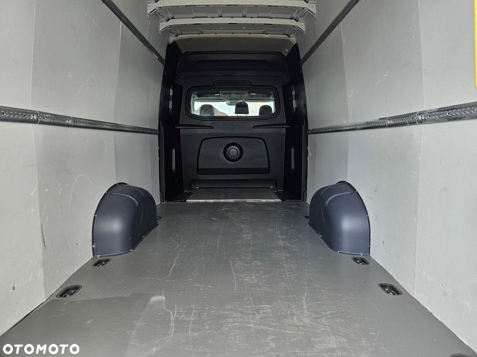 Volkswagen Crafter L4H2 *109900zł NETTO* Brygadówka 6 osób 2.0TDi/140KM - 18